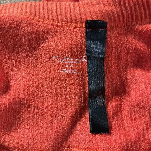 Out from under Urban Outfitters Tank - Picture 3 of 3